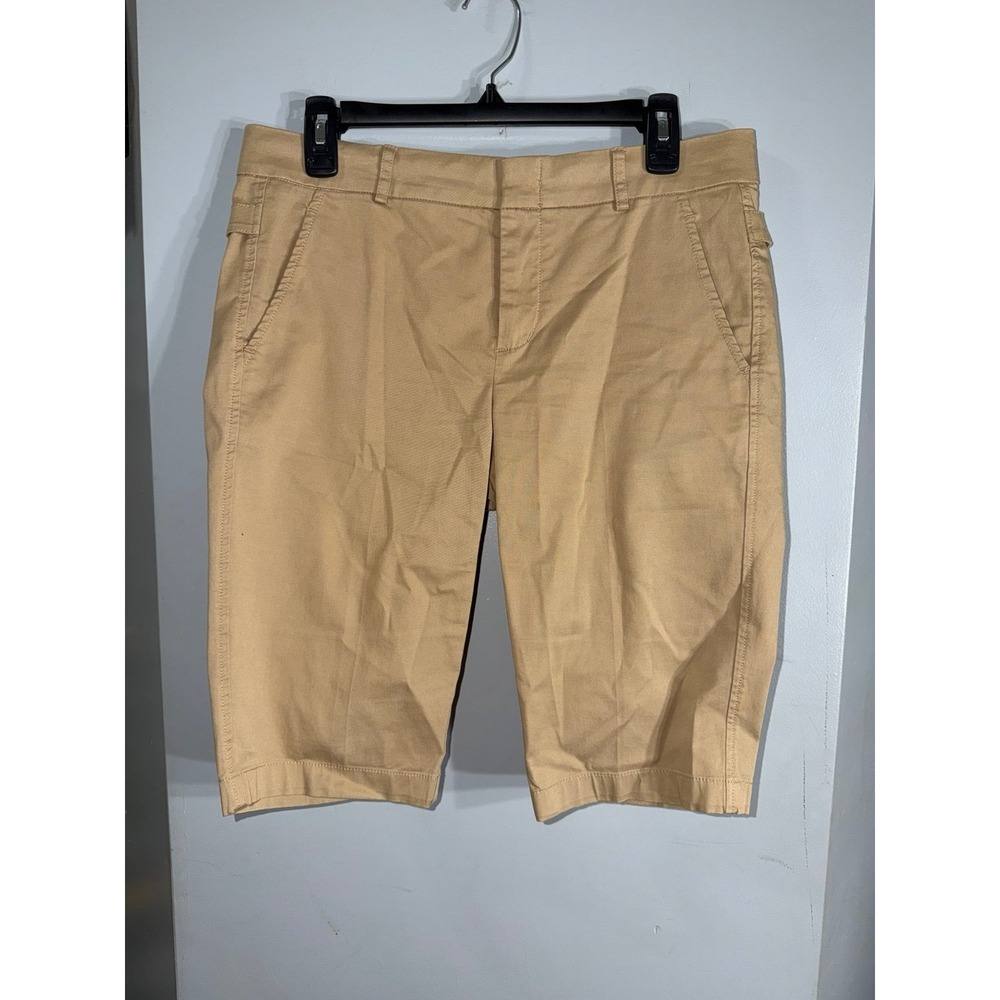 Vince darker khaki Bermuda shorts size women's 6